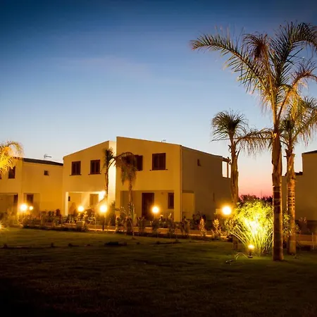 Lejlighedshotel Barrio Blanco Campofelice Di Roccella